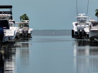 8 Bunting Dr, Key Largo, FL 33037