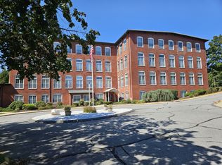 45 Main St APT 103, Plainfield, CT 06374