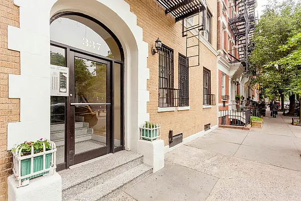 Rented by ZENYC LLC | media 19