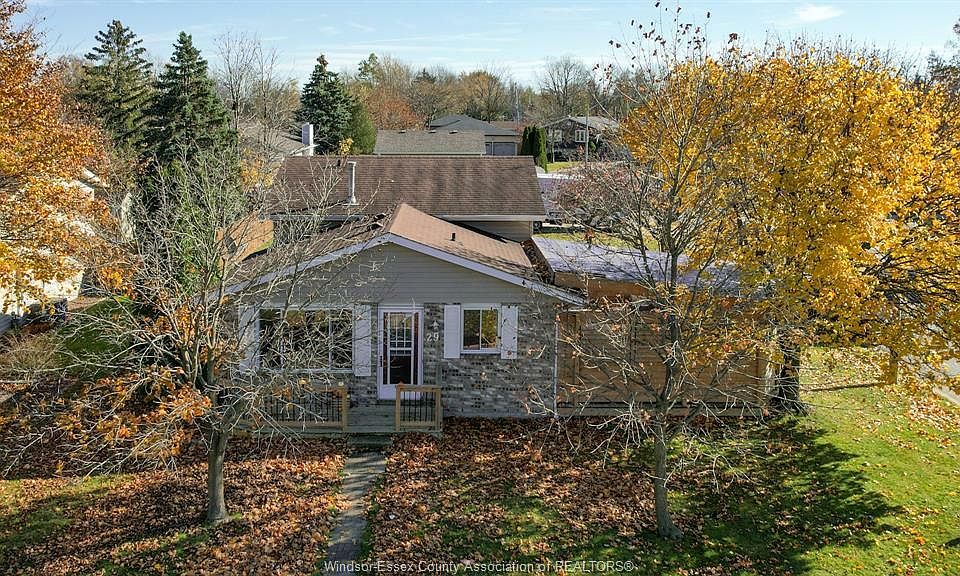 1st image of 29 Kingsway Ct