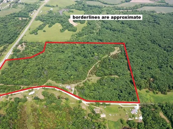 17222 447th Rd, Livonia, MO 63551