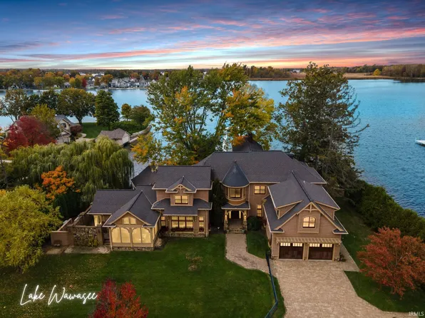 11751 N Black Point Rd, Syracuse, IN 46567