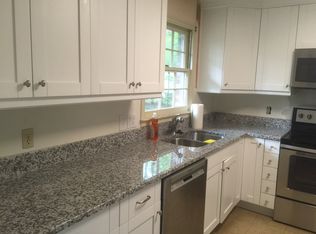 38 Gainsborough Pl, Newport News, VA 23608