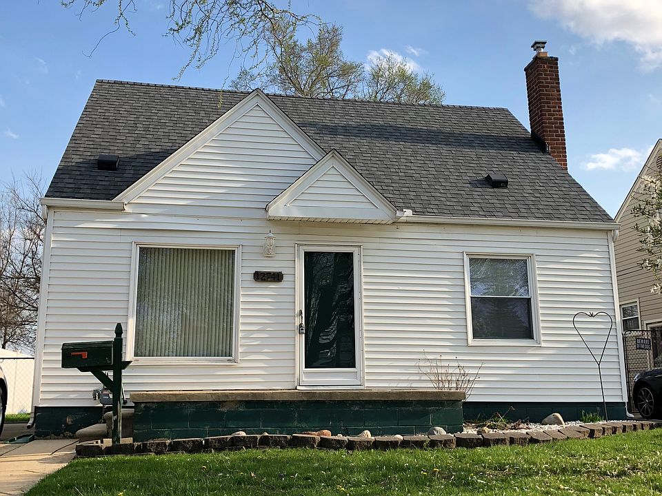 1st image of 12741 Venness St