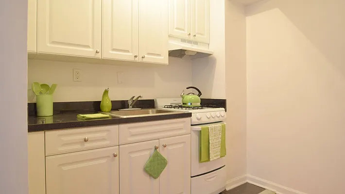 Rented by Goldfarb Properties | media 2