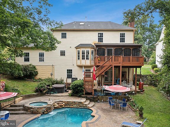 5th image of 3803 Fallwood Ln