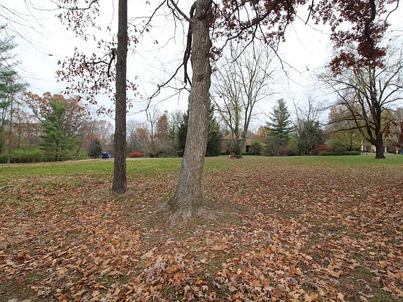 2nd image of 7518 Briarwood Dr