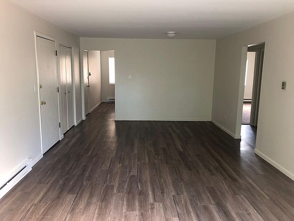 2nd image of 816 Perry Dr APT 3A