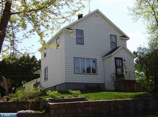 223 2nd St NW, Chisholm, MN 55719