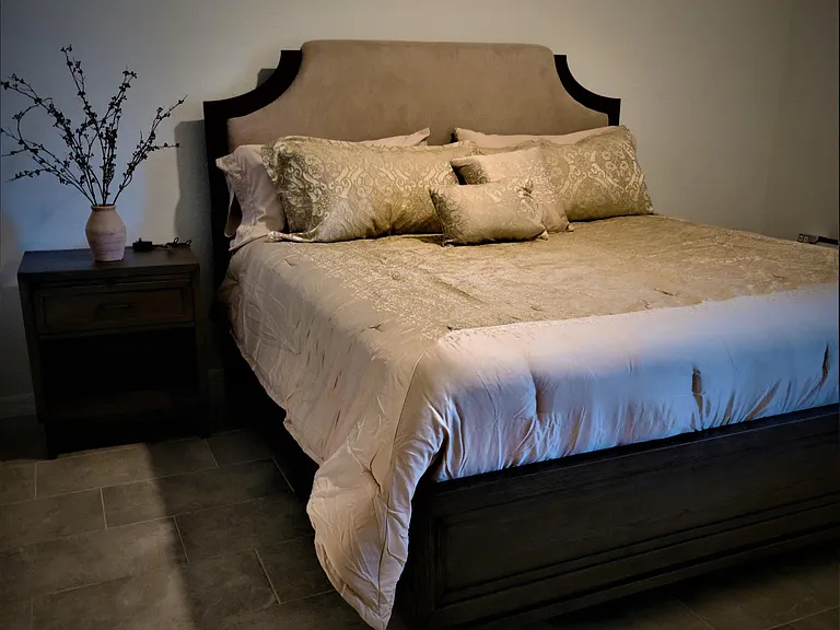 Master Bedroom - King