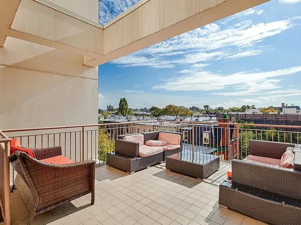 756 Myrtle Avenue image 8 of 9