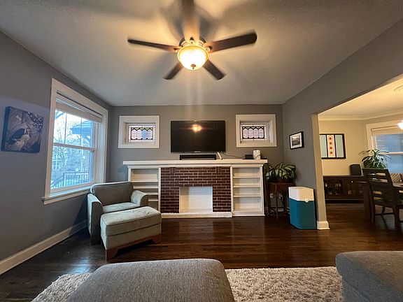 Upstairs living room