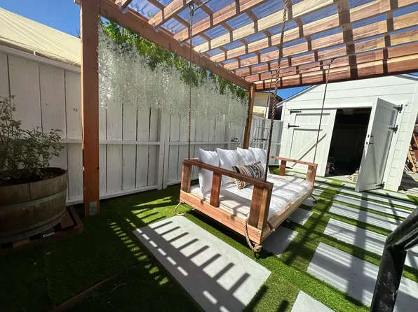 364 Belleview Dr, San Leandro, CA 94577