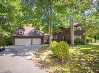140 Turtle Pointe Ln, Caryville, TN 37714