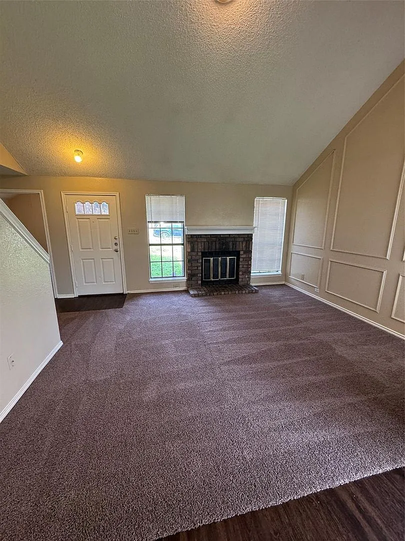Nice 3 bedroom home in Mesquite ISD! — Photo 2