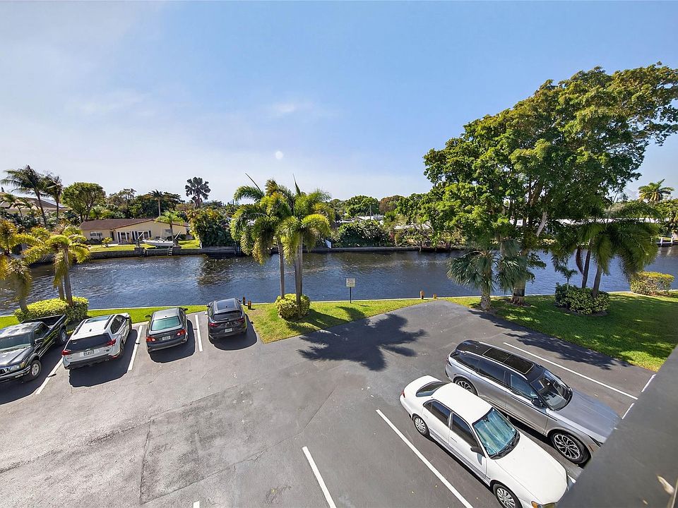 1st image of 3004 NE 5th Terrace #305-C