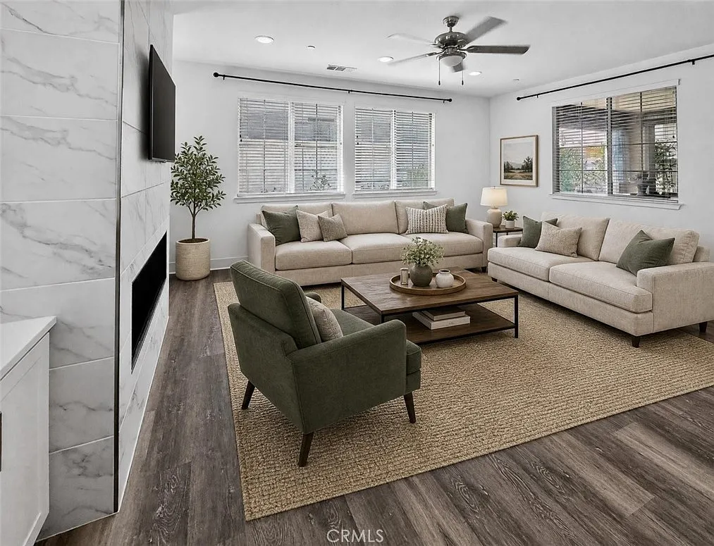 5 bed, 4.5 bath, 2735 sqft, $5,400 — Photo 3