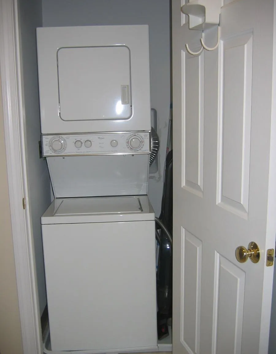 110 Mill Street — Photo 4