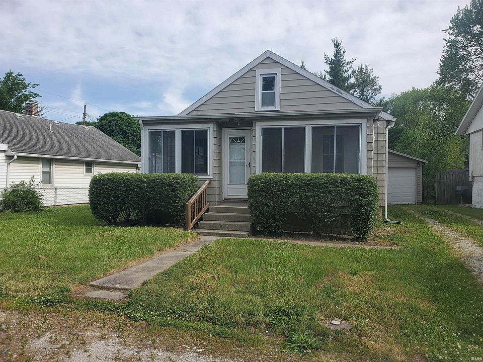 1st image of 404 W Centennial Ave