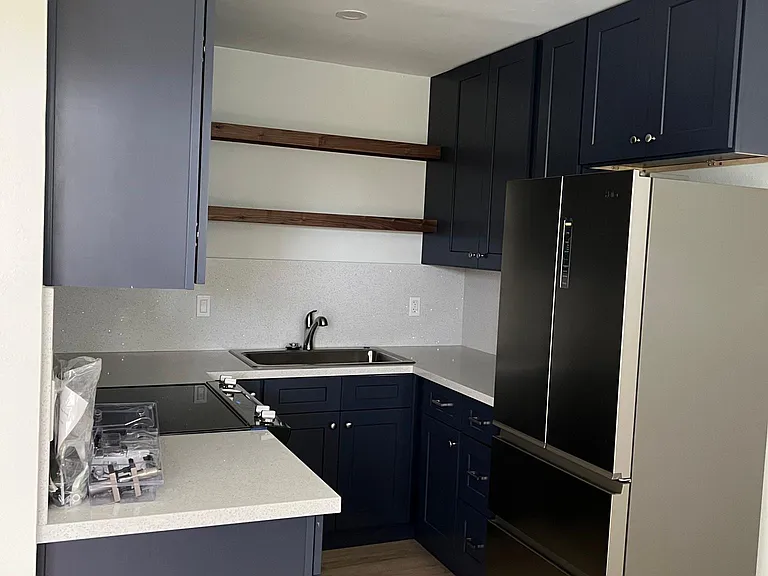 3911 Oregon St #10 — Photo 3