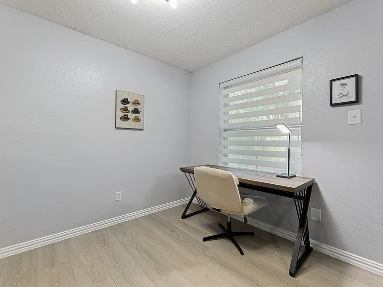 18834 Jodywood Dr — Photo 20