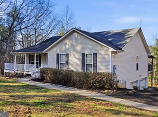 1139 Davis Rd W, Fairmount, GA 30139