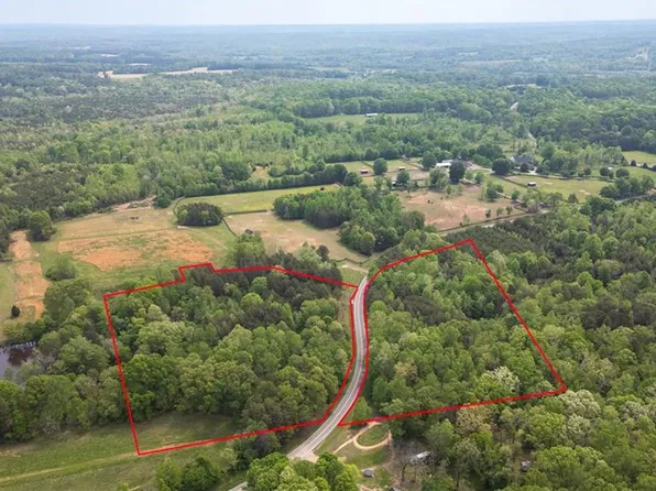 2154 Stone Mountain Rd, Stoneville, NC 27048