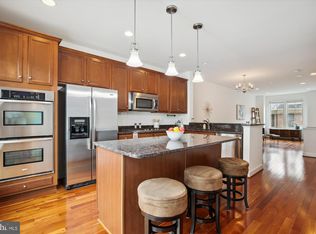 3311 Kemper Rd, Arlington, VA 22206