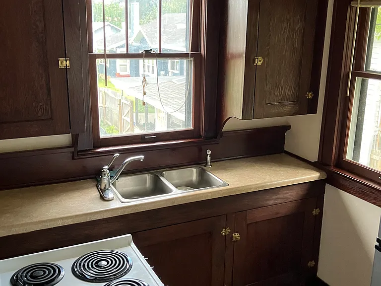 215 S Main St #209 — Photo 3