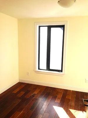 Rented by Rental Solutions Inc | media 22