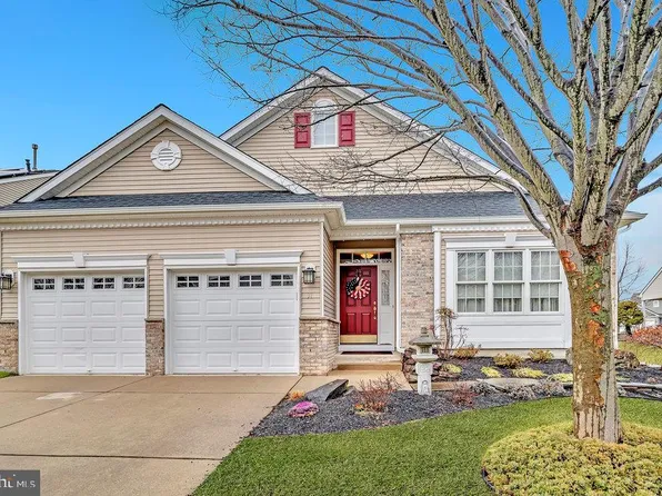 31 Challander Way, Bordentown, NJ 08505