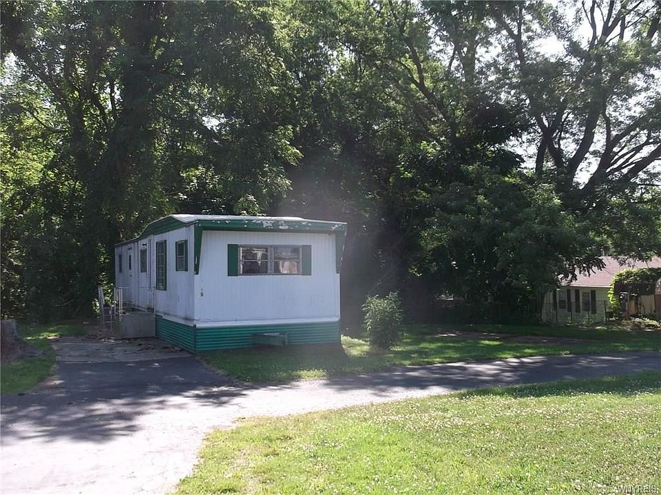 1st image of 5 Andrus Cir