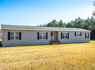 1037 Falcon Crest Ln, Summit, MS 39666