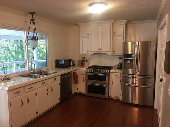 4th image of 210 S Briarcliff Dr