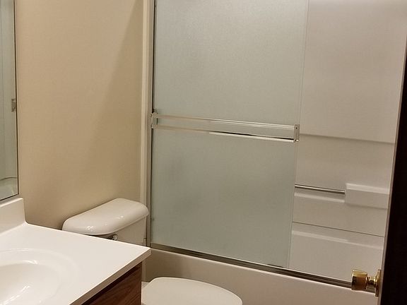 5th image of 1833 Parkside Dr