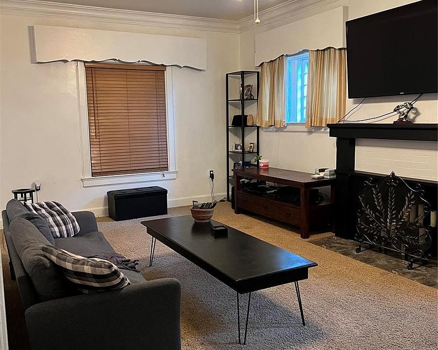 1228 Hill St, Hannibal, MO 63401 Zillow