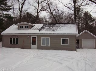 2164 Auble Rd, Muskegon, MI 49445