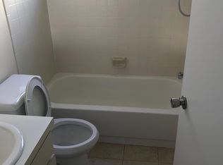 812 E Gulf Blvd APT 3, Indian Rocks Beach, FL 33785