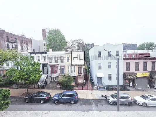 Rented by Highline Residential | media 2