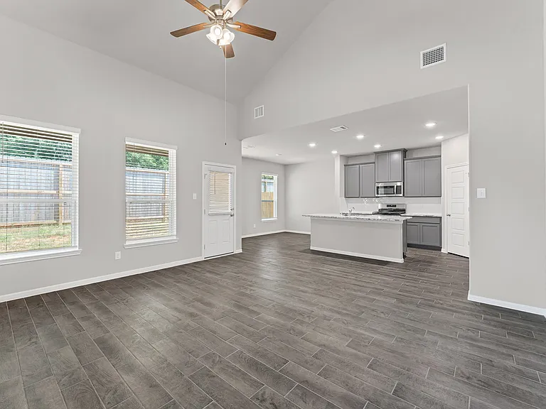 22906 Ephesus Ave — Photo 11