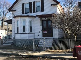 72 W 6th St, Lowell, MA 01850