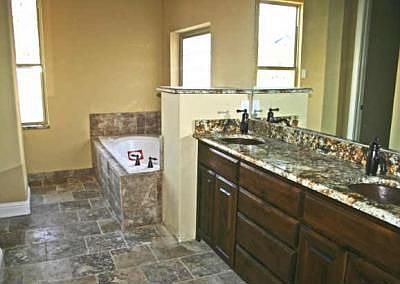 5th image of 3108 Creek Haven Dr