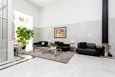 Rented by Sapo Group