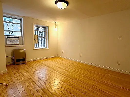 Rented by Compass | media 2