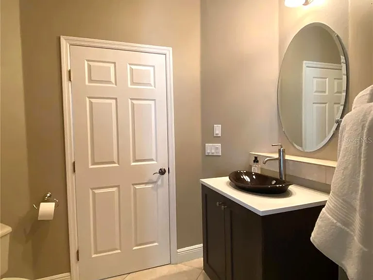 14576 Dover Forest Dr — Photo 24