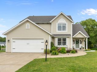 51704 Villager Pkwy, Granger, IN 46530