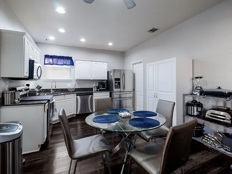 9623 Summer Vail — Photo 8