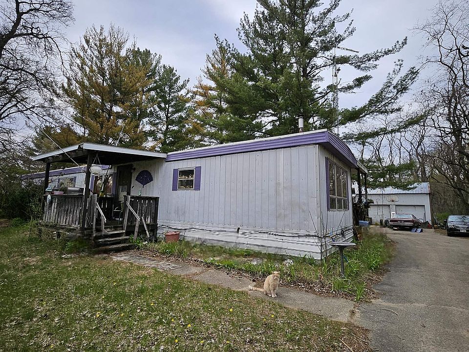 1st image of 236 Honeyaire St
