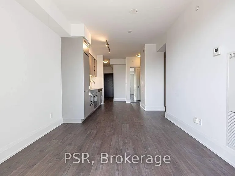 101 Erskine Ave #903 — Photo 11
