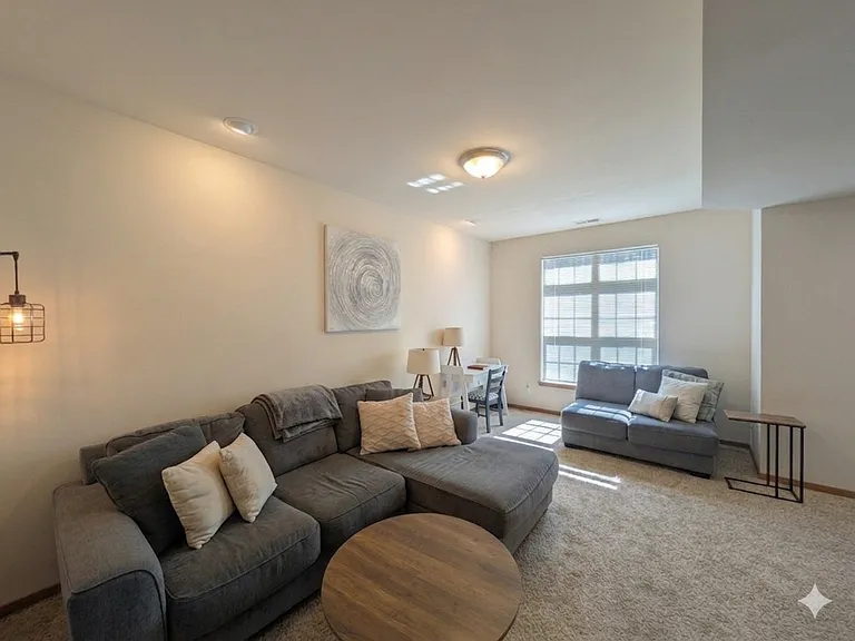 4870 Innovation Dr — Photo 4